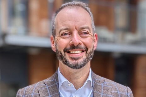 Portrait of David Holmes